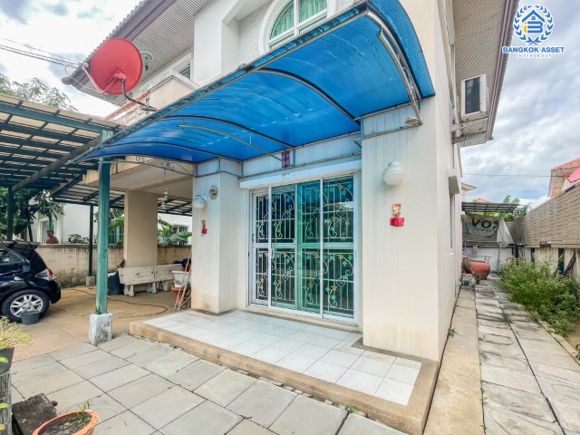 *****บ้านเดี่ยวมือสองย่านกรุงเทพฯ ม.ชวนชื่น เพชรเกษม เนื้อที่กว้างขวางถึง 54 ตร.ว. ฟังก์ชัน 3 ห้องนอน 2 ห้องน้ำ 2 ที่จอดรถ แถมฟรี! 1 เครื่องปรับอากาศ บนทำเลแห่งการเดินทาง เชื่อมต่อหลายเส้นทาง ถ.เพชรเกษม ถ.มาเจริญ ถ.พุทธสาคร ห้ามพลาด!